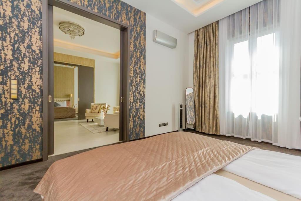 The Opulent Oasis By Newave Apartments Budapesta Exterior foto
